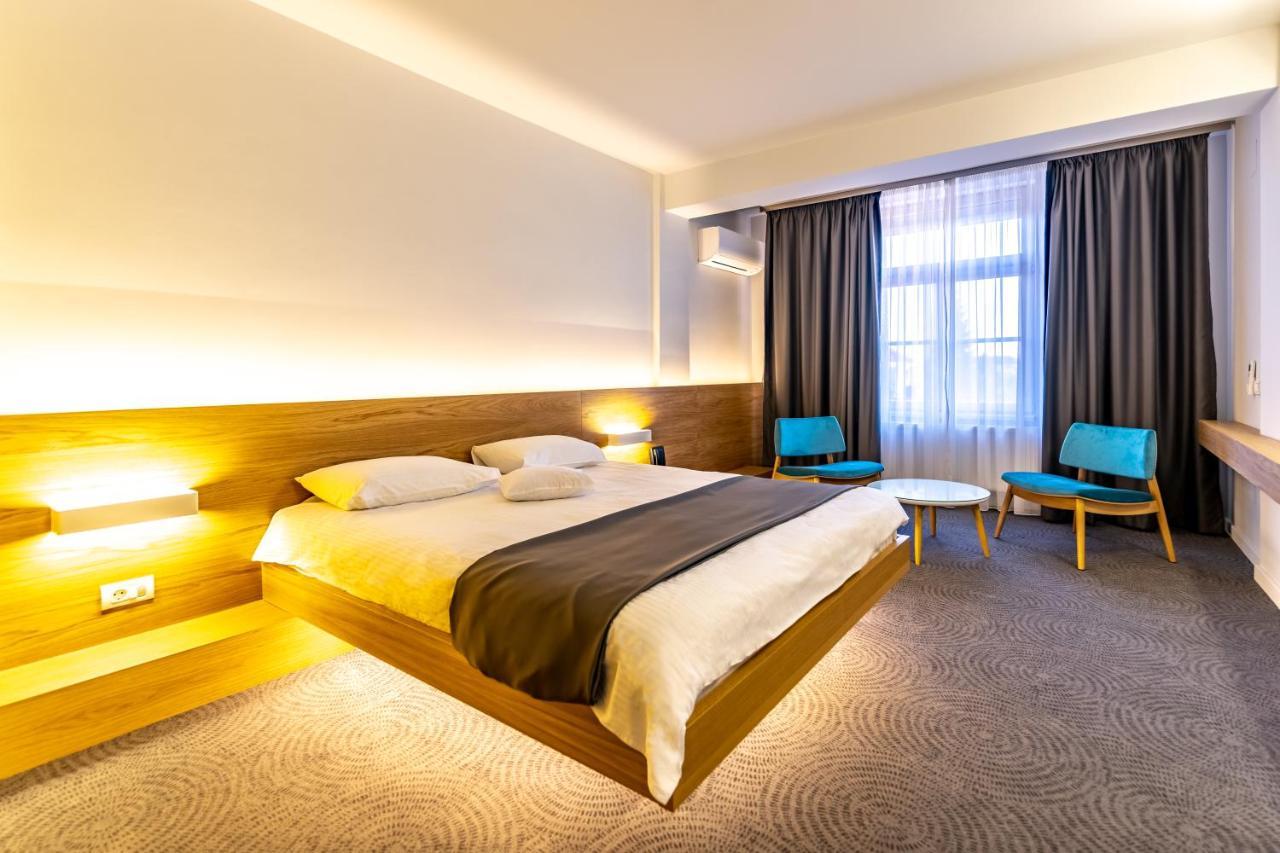 Hotel Silva Τιμισοάρα Εξωτερικό φωτογραφία